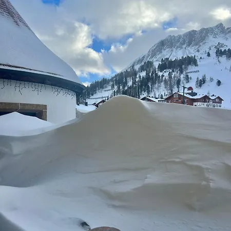ホテル Hotel-skischule Krallinger 3*