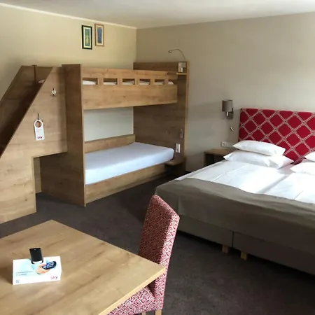 Hotel-skischule Krallinger オーバータウエルン