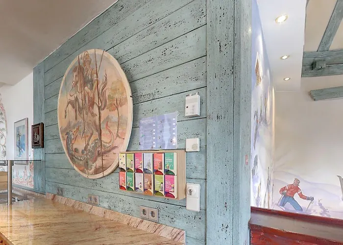 ホテル Hotel-skischule Krallinger 3*