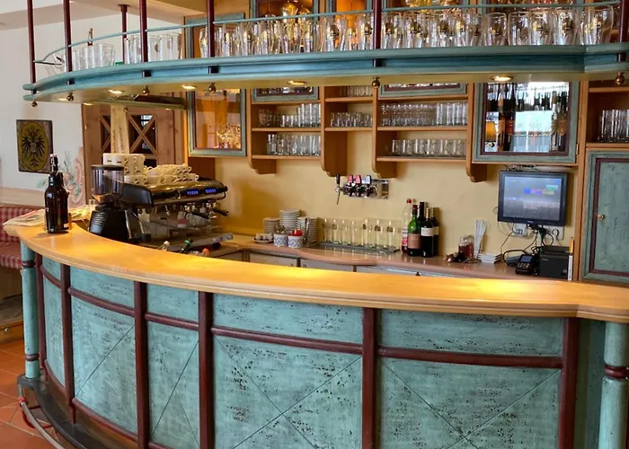 Hotel-skischule Krallinger ホテル オーバータウエルン